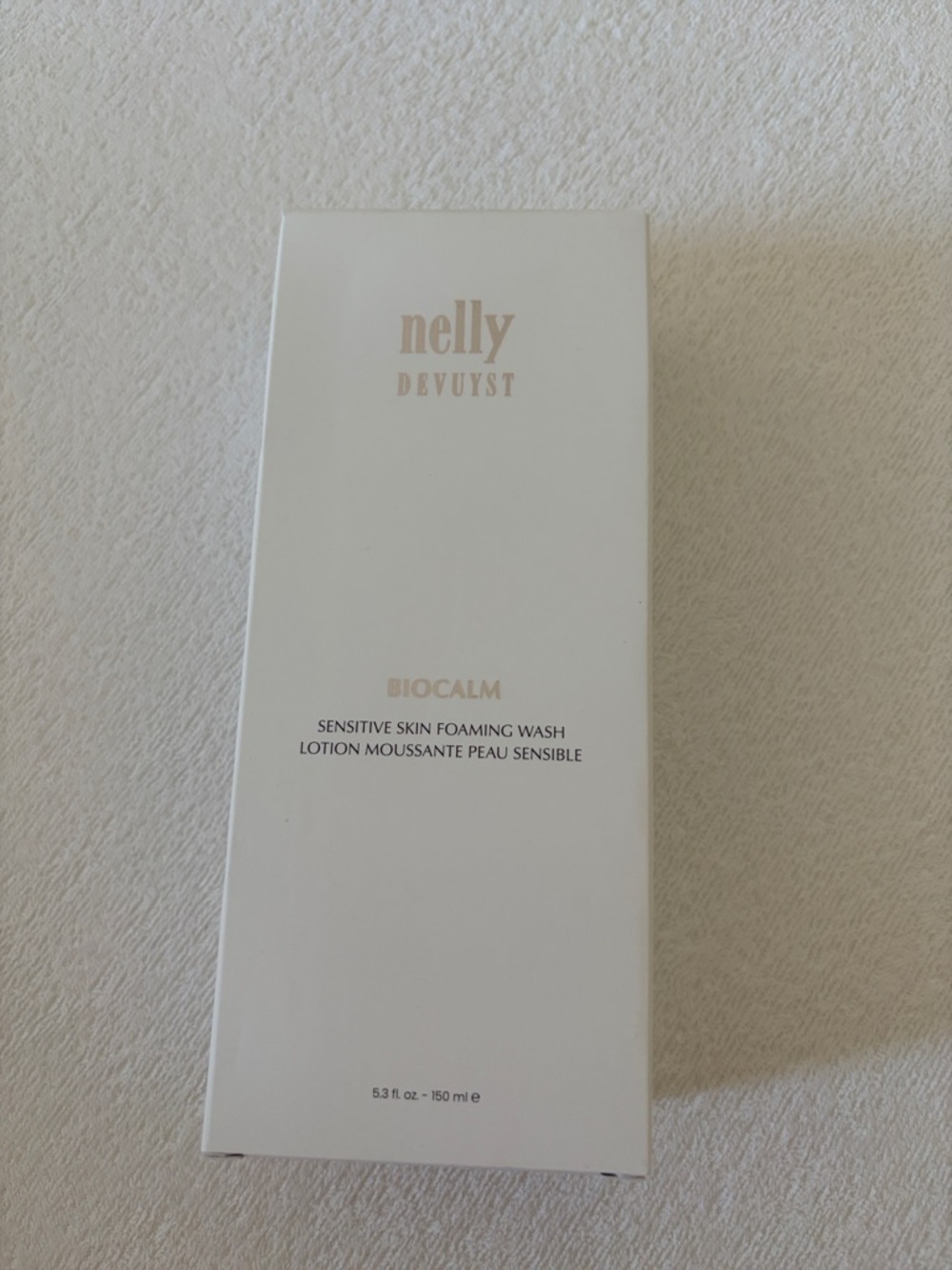 Biocalm Sensitive Skin Foaming Wash - White